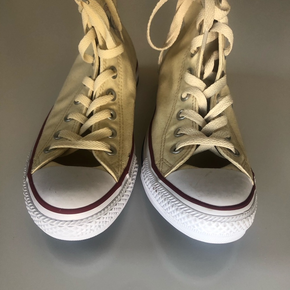 Converse High Top Sneakers Size 9 - Picture 6 of 9